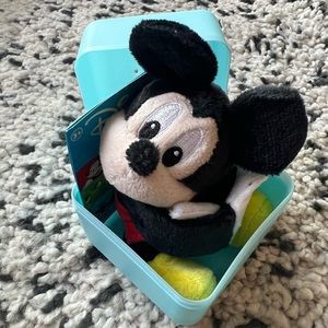 🆕 Disney Cutie Cuff Series 1&2 Mickey Mouse